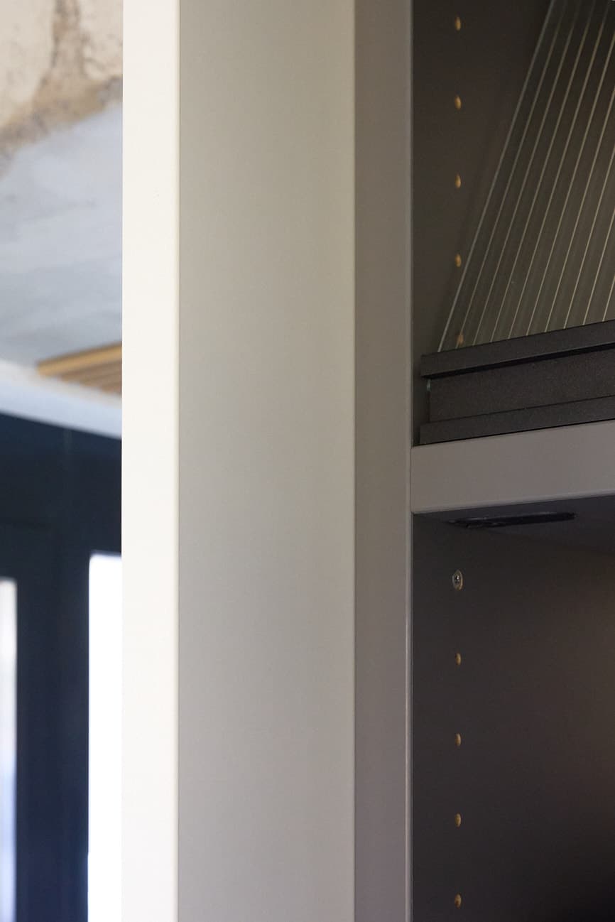 bild von Holz Seitenwange auf Maß in 11 Farben